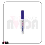 خط چشم رنگی گلدن رز Flash Liner Royal Blue شماره 104 با رنگ آبی سلطنتی، خطوطی دقیق و مات بر روی پلک ایجاد می‌کند که در طول روز بدون محو شدن باقی می‌ماند.