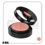 رژ گونه نوت مدل Luminous Silk شماره 6 با رنگ صورتی صدفی، بافتی سبک و ابریشمی دارد که جلوه‌ای طبیعی و ماندگار به گونه‌ها می‌بخشد و پوست را مرطوب و تغذیه می‌کند.
