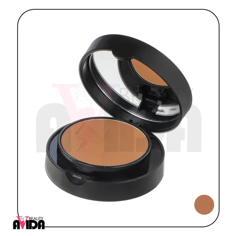 رژ گونه نوت مدل Luminous Silk شماره 8 با بافتی سبک و ابریشمی، پوششی یکنواخت و ماندگار ایجاد کرده و با روغن آرگان و ویتامین E به مرطوب‌سازی پوست کمک می‌کند.